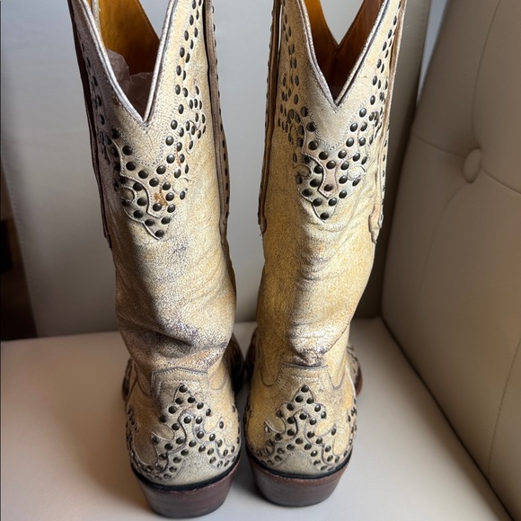 Old Gringo- Rare Vintage Studded Cowgirl Boots - /Color: Sand-Size 7 - Picture 4 of 7